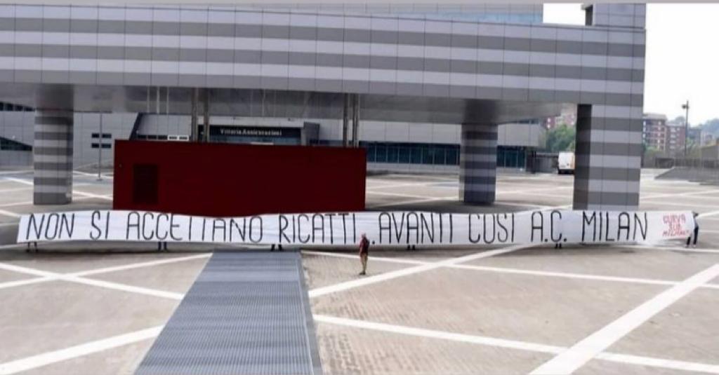 Curva Sud Striscione
