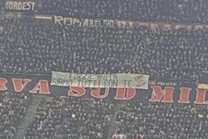 Striscione Curva Sud