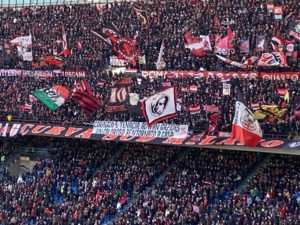 Gazidis striscione Curva Sud