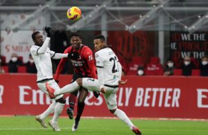 Milan-Spezia: Rafael Leao, Emmanuel Gyasi e Kelvin Amian (Photo Credit: Agenzia Fotogramma)