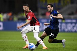 Derby Inter-Milan: Ismael Bennacer e Hakan Calhanoglu (Photo Credit: Agenzia Fotogramma)
