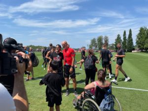 Pioli Tifosi Milanello