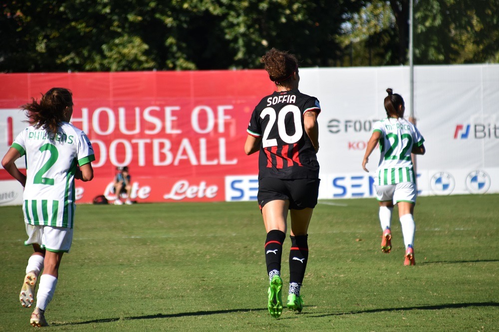 Milan Femminile: Angelica Soffia - MilanPress, robe dell'altro diavolo