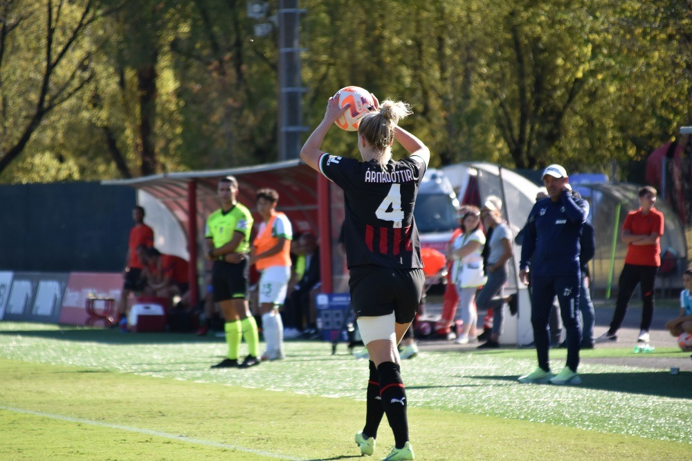 Milan Femminile: Gudny Arnadottir - MilanPress, robe dell'altro diavolo Milan Femminile: Gudny Arnadottir - MilanPress, robe dell'altro diavolo