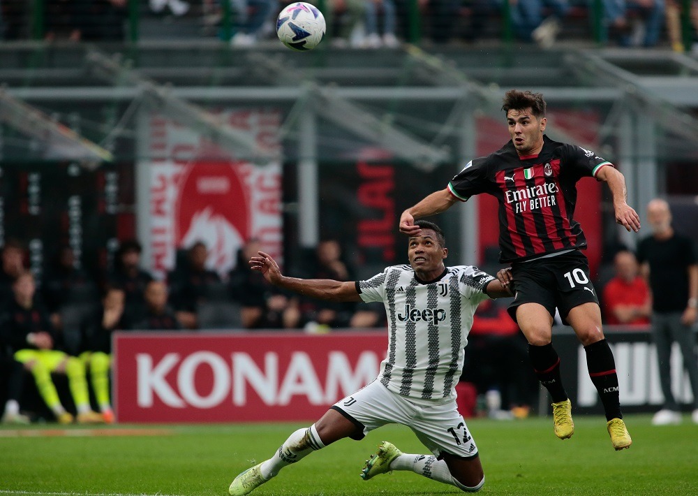 Milan-Juventus: Brahim Diaz e Alex Sandro (Photo Credit: Agenzia Fotogramma)