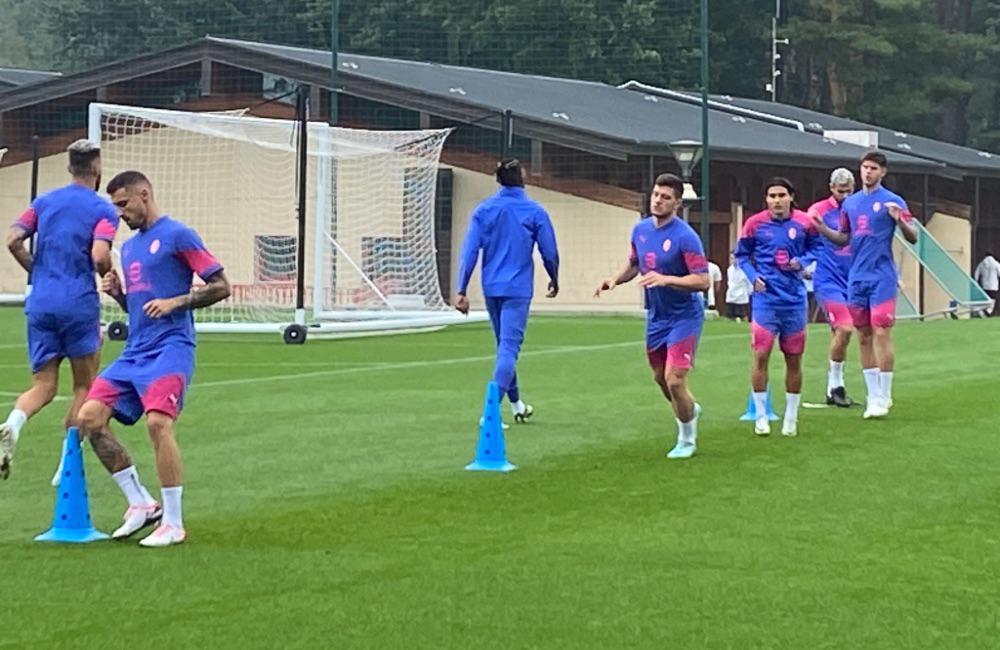 Milanello: l'allenamento della squadra - MilanPress, robe dell'altro diavolo Milanello: l'allenamento della squadra - MilanPress, robe dell'altro diavolo