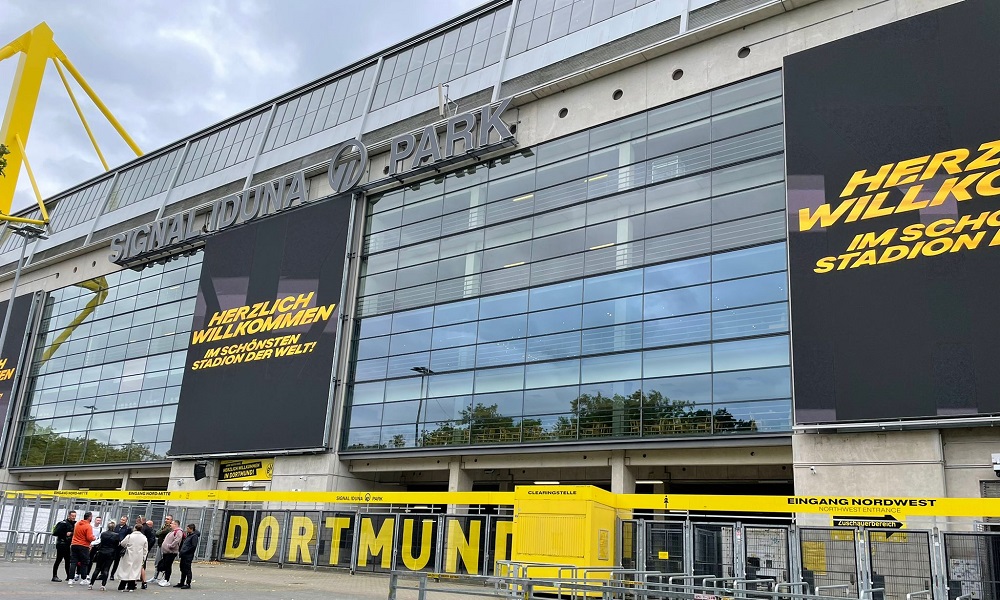Signal Iduna Park stadio Borussia Dortmund - MilanPress, robe dell'altro diavolo