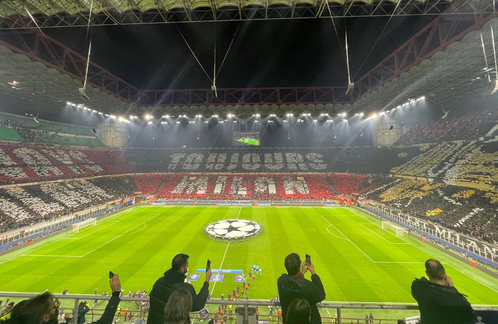 Milan-PSG: la coreografia di San Siro - MilanPress, robe dell'altro diavolo Milan-PSG: la coreografia di San Siro - MilanPress, robe dell'altro diavolo