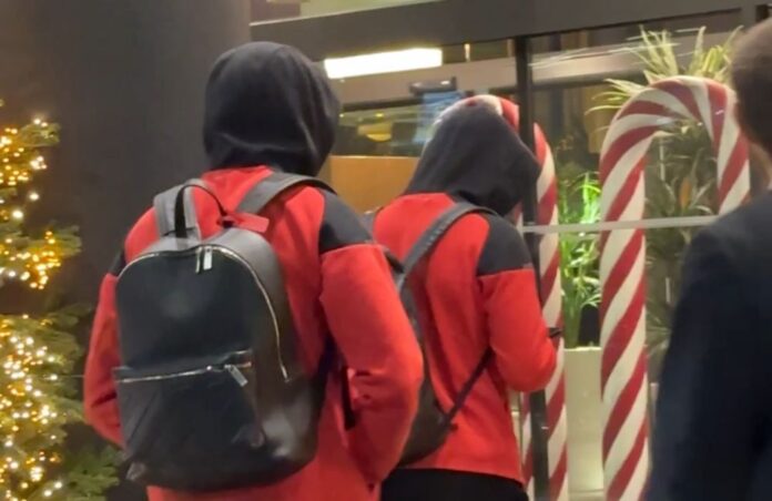 Milan: i giocatori arrivano in hotel per il ritiro - MilanPress, robe dell'altro diavolo