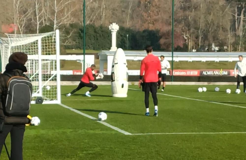 Milanello: Mike Maignan, Antonio Mirante - MilanPress, robe dell’altro diavolo Milanello: Mike Maignan, Antonio Mirante - MilanPress, robe dell’altro diavolo