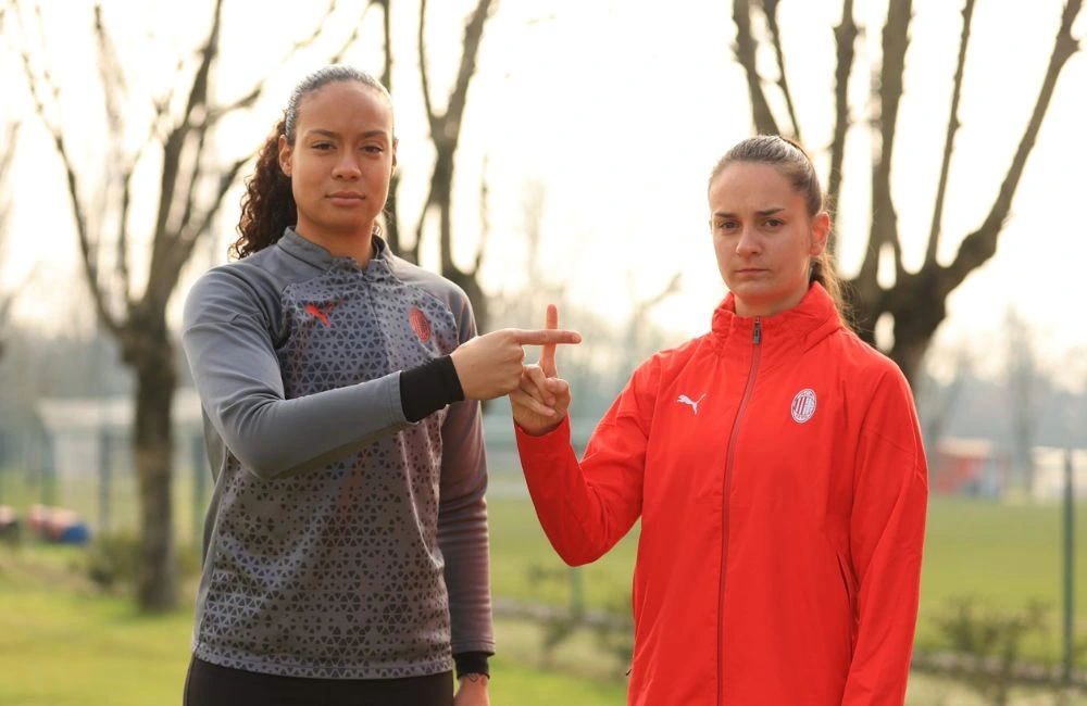 Milan Femminile: Selena Babb, Silvia Rubio (Photo Credit: AC Milan via Getty Images) Milan Femminile: Selena Babb, Silvia Rubio (Photo Credit: AC Milan via Getty Images)