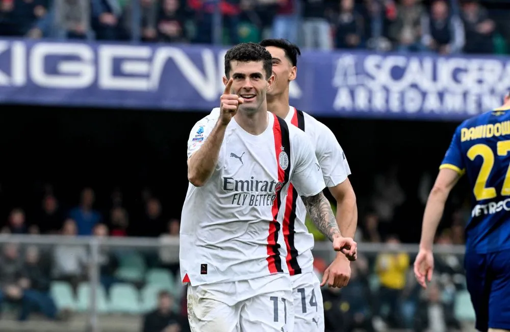 Milan: Christian Pulisic, Tijjani Reijnders (Photo Credit: Agenzia Fotogramma)