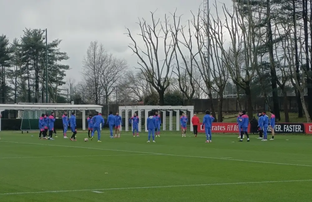 Milanello: l'allenamento della vigilia di Milan-Slavia Praga - MilanPress, robe dell'altro diavolo