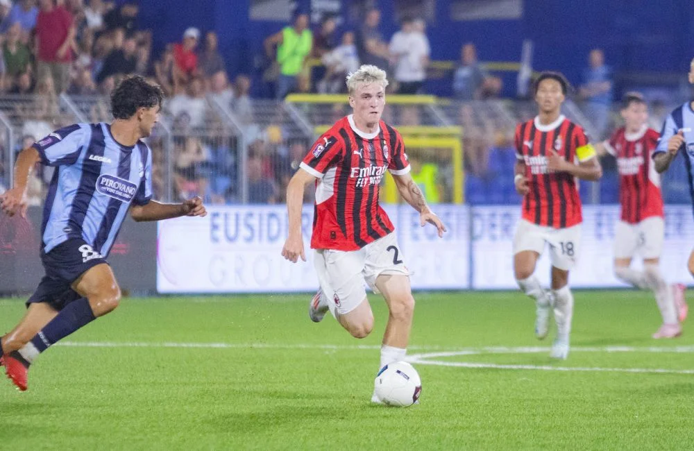 Lecco-Milan Futuro: Alex Jimenez - MilanPress, robe dell'altro diavolo