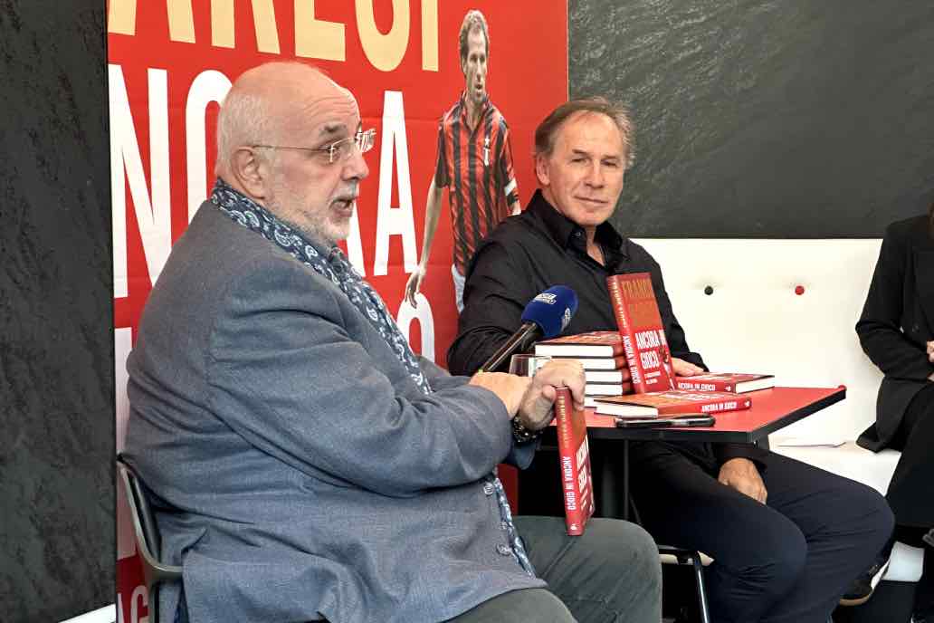 Franco Baresi svela il suo nuovo libro "Ancora in gioco" a Casa Milan