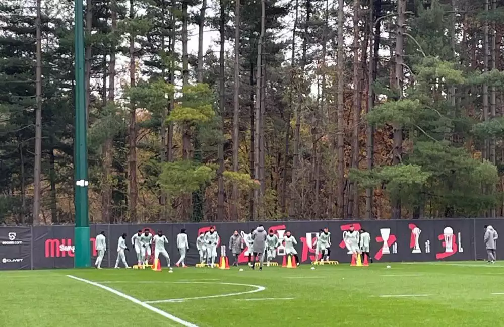 Milanello: allenamento della squadra pre Slovan Bratislava - MilanPress, robe dell'altro diavolo Milanello: allenamento della squadra pre Slovan Bratislava - MilanPress, robe dell'altro diavolo
