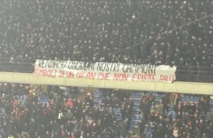 Milan: lo striscione della Curva Sud - MilanPress, robe dell'altro diavolo