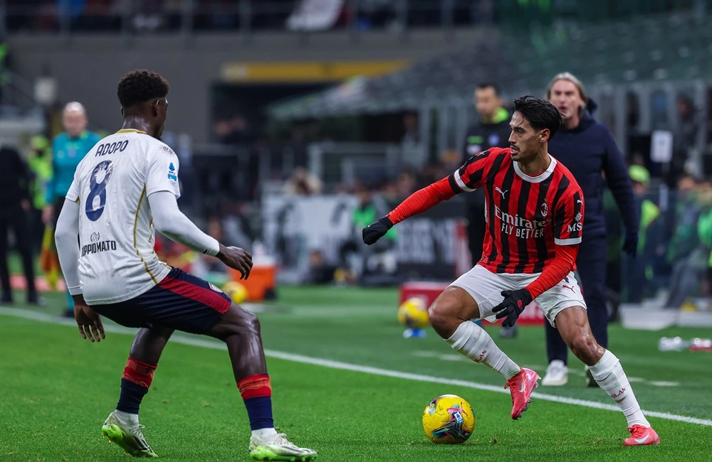 Milan-Cagliari: Tijjani Reijnders, Michel Adopo (Photo Credit: Agenzia Fotogramma)