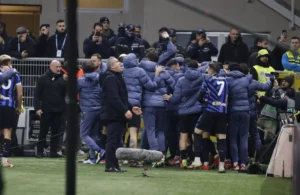 Inter: l'esultanza dopo il gol di Stefan De Vrij nel derby (Photo Credit: IPA Agency)