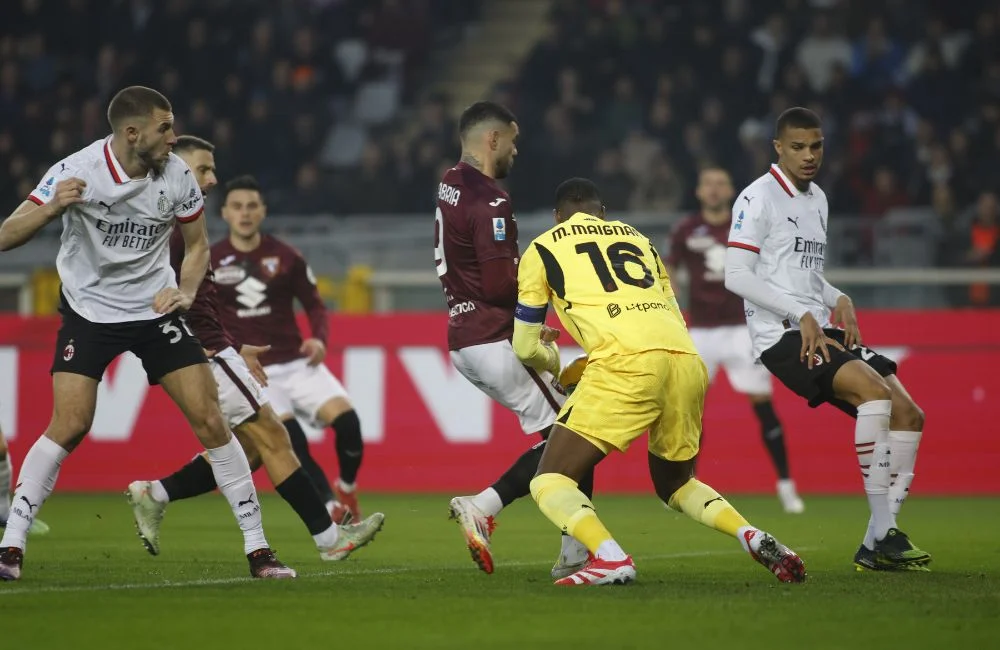 Torino-Milan: Strahinja Pavlovic, Tony Sanabria, Mike Maignan, Malick Thiaw (Photo Credit: Nderim Kaceli / IPA Sport / IPA via IPA Agency)