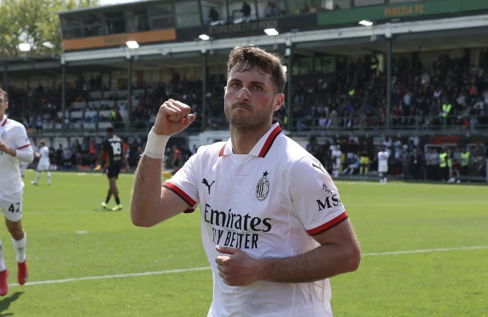 Venezia-Milan: Santiago Gimenez (Photo Credit: IPA Agency)
