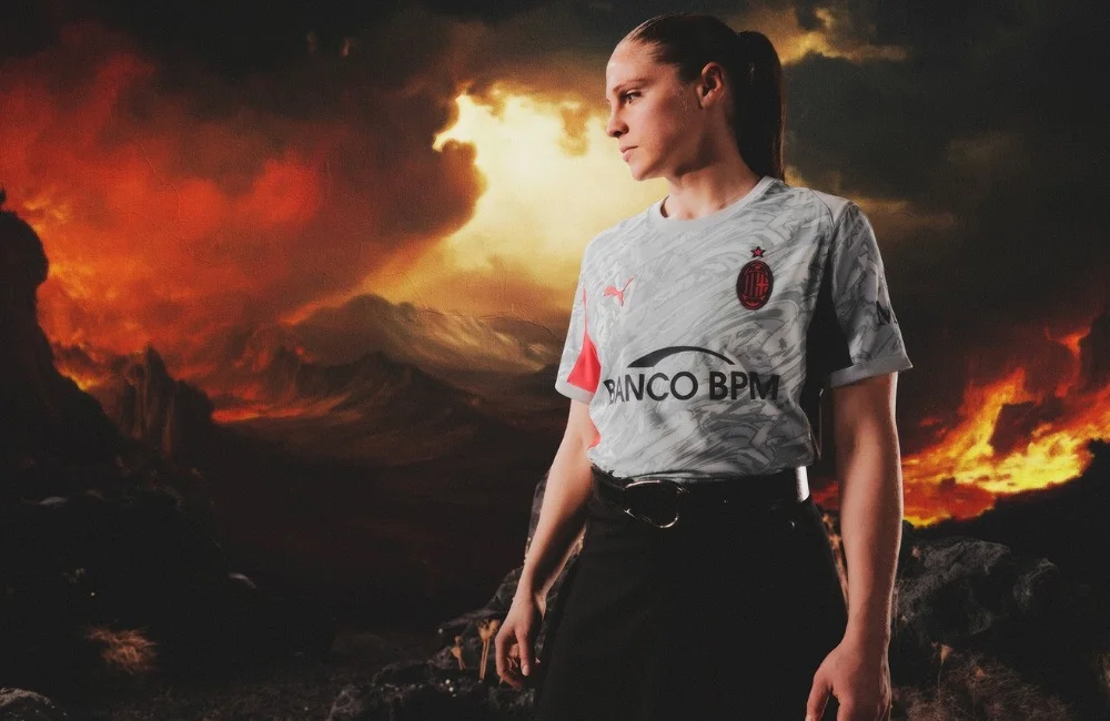 Milan, la prima maglia per la stagione 2025/26: Laura Giuliani - MilanPress, robe dell'altro diavolo