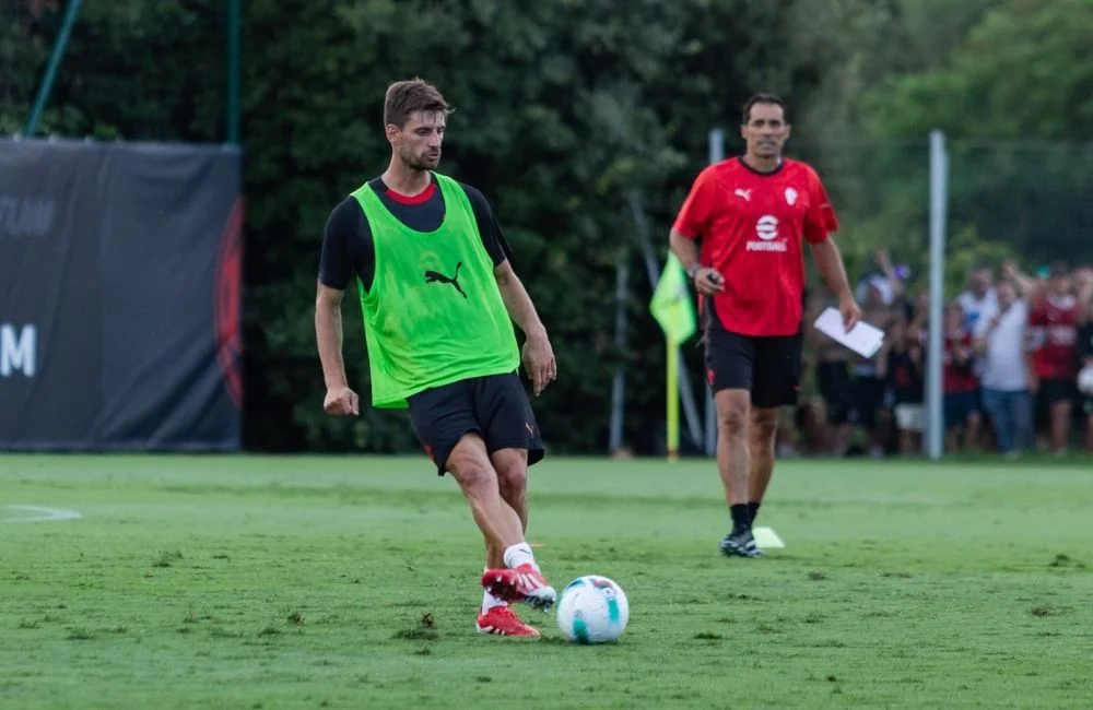 Milan: Matteo Gabbia, Bernardo Corradi (Photo Credit: Valeria Lippera per MilanPress.it) Milan: Matteo Gabbia, Bernardo Corradi (Photo Credit: Valeria Lippera per MilanPress.it)