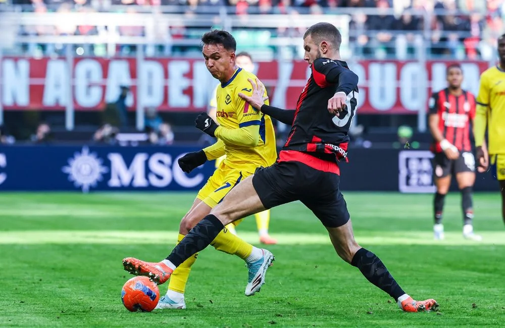 Milan-Hellas Verona: Giovane, Strahinja Pavlovic (Photo Credit: Fabrizio Carabelli / IPA Sport / IPA via IPA Agency)
