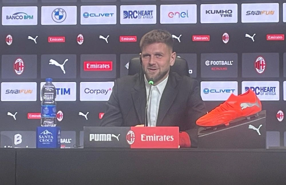 Niclas Fullkrug nella conferenza stampa di presentazione