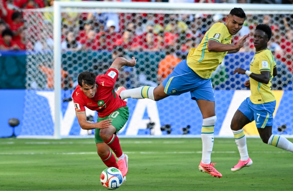 Brasile-Marocco: Casemiro e Brahim Diaz (fonte: Wikipedia Commons)