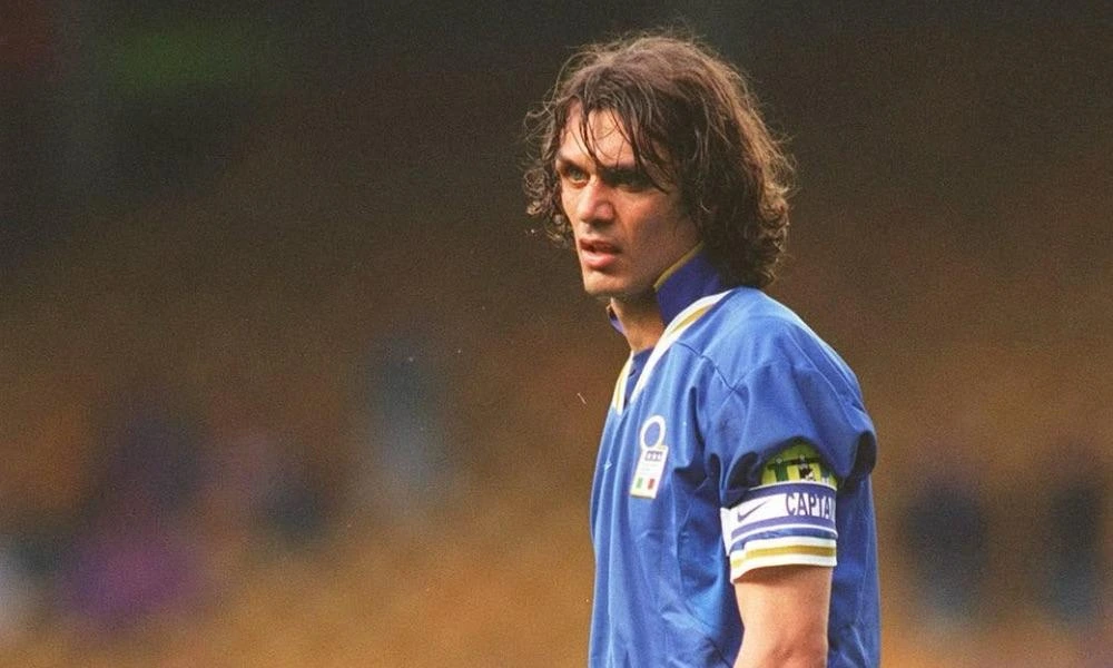 Paolo Maldini (Universal Pictorial Press Photo UKWT)