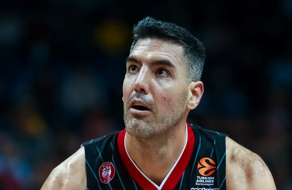 Pallacanestro Varese: Luis Scola (fonte: Wikimedia Commons)