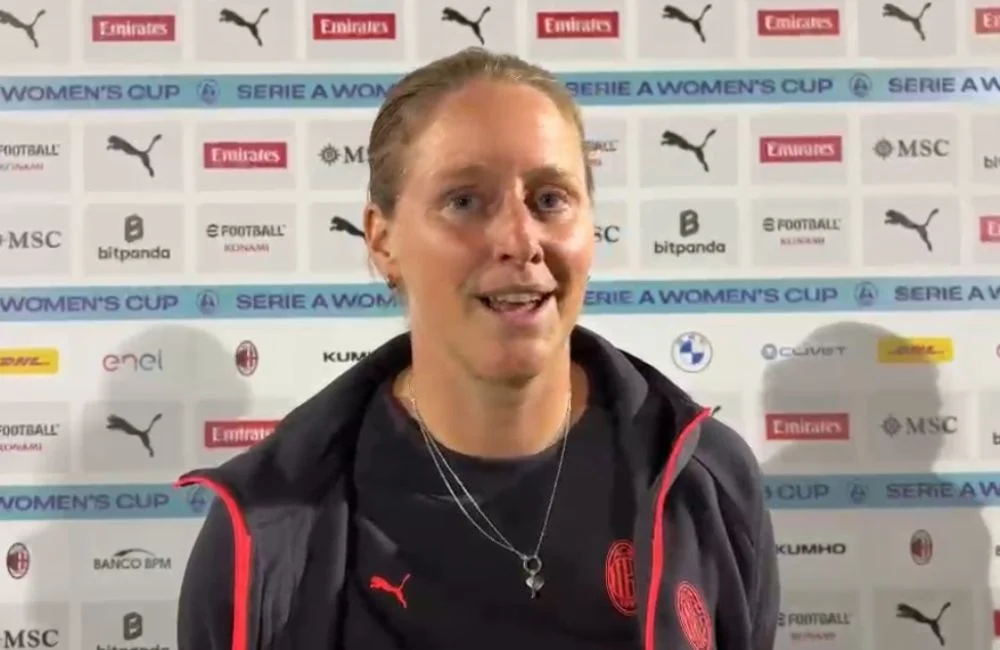 Milan Femminile: Suzanne Bakker - MilanPress, robe dell'altro diavolo Milan Femminile: Suzanne Bakker - MilanPress, robe dell'altro diavolo