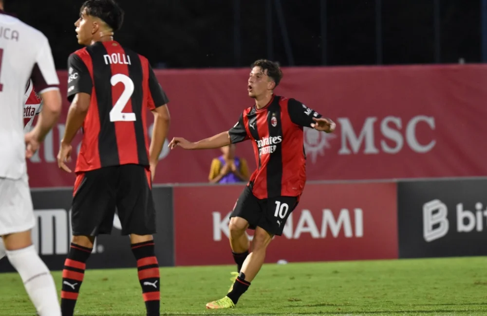 Milan Primavera: Max Anastasio, Luca Nolli (Photo Credit: Onorio Ferraro per MilanPress.it) Milan Primavera: Max Anastasio, Luca Nolli (Photo Credit: Onorio Ferraro per MilanPress.it)